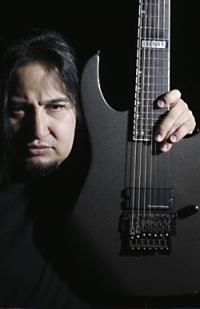 Dino Cazares